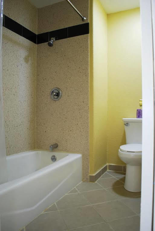 Best 5 Motel Салинас Экстерьер фото